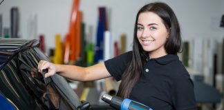 Auto selbst folieren? Kein Problem mit unseren Tipps!