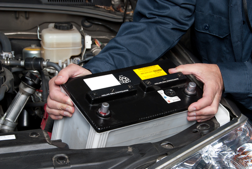 auto batterie fahrzeugwartung