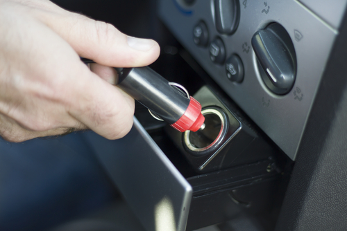 Autoradio Zündungsplus herstellen