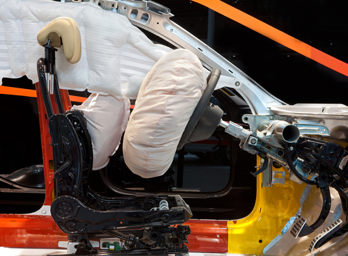Auto schlachten Airbags ausbauen