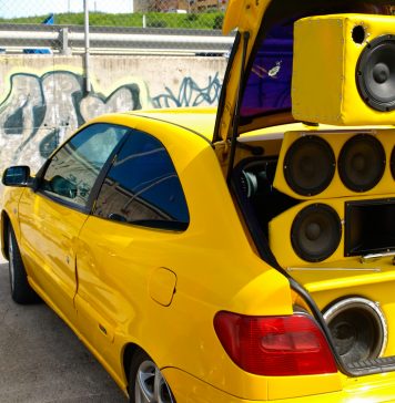 Audioanlage ins Auto einbauen - Konzertsaal oder Techno-Tempel? So wird das Auto zum Audio-Paradies!