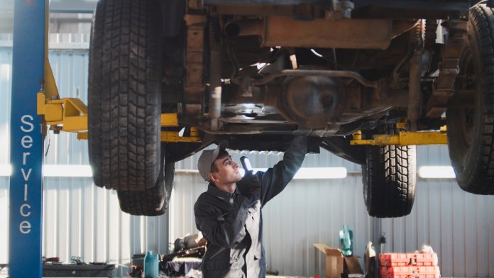 Wenn es rappelt und klappert - Vibrationen am Auto und ihre Ursachen