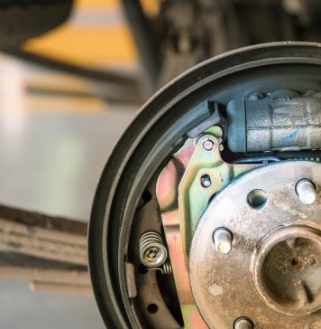 Heißes Eisen: Trommelbremse auf Scheibenbremse umrüsten! Heißes Eisen: Trommelbremse auf Scheibenbremse umrüsten!